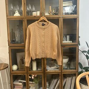 Vintage Gap Cable Knit Sweater
